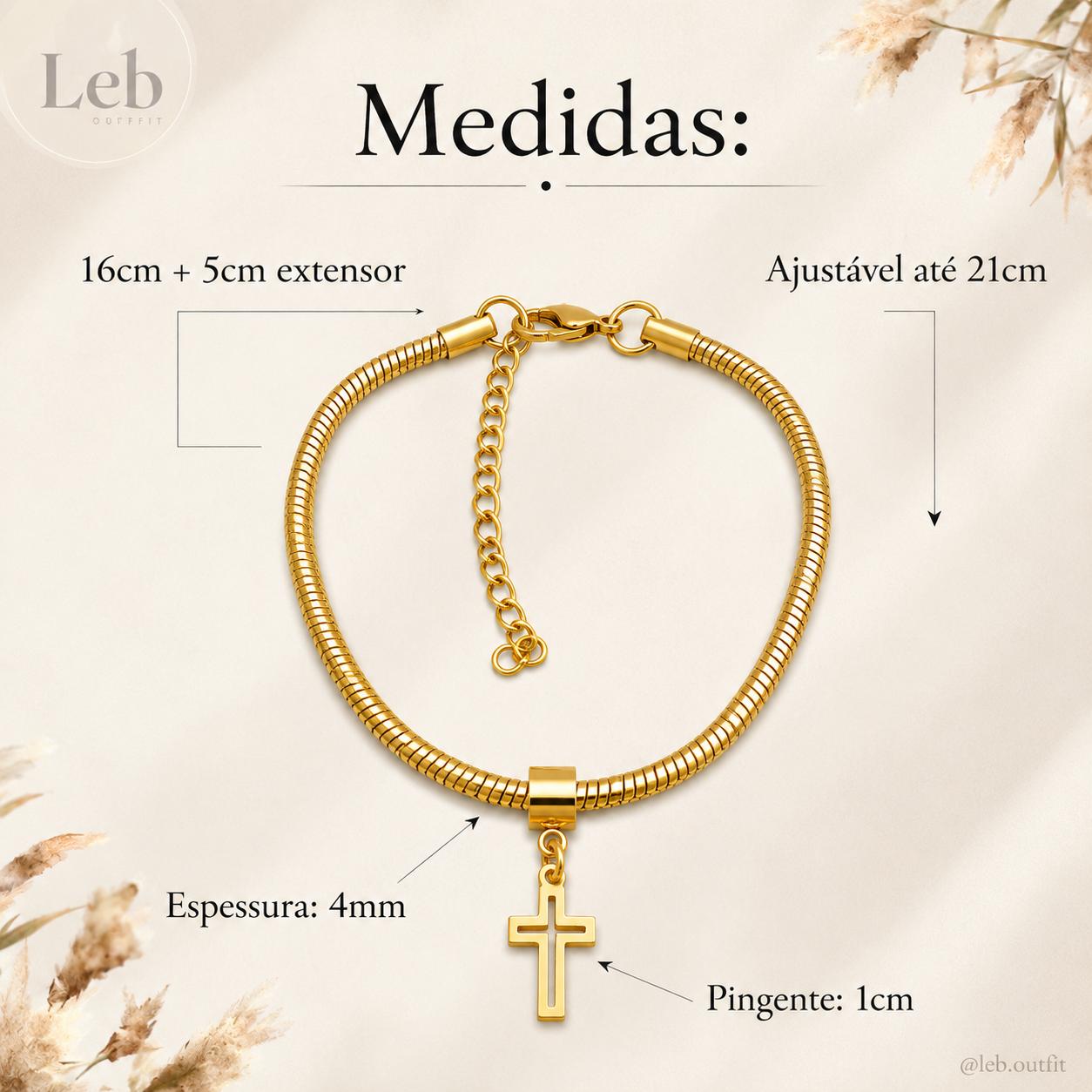 Pulseira Berloque Cruz em composição final