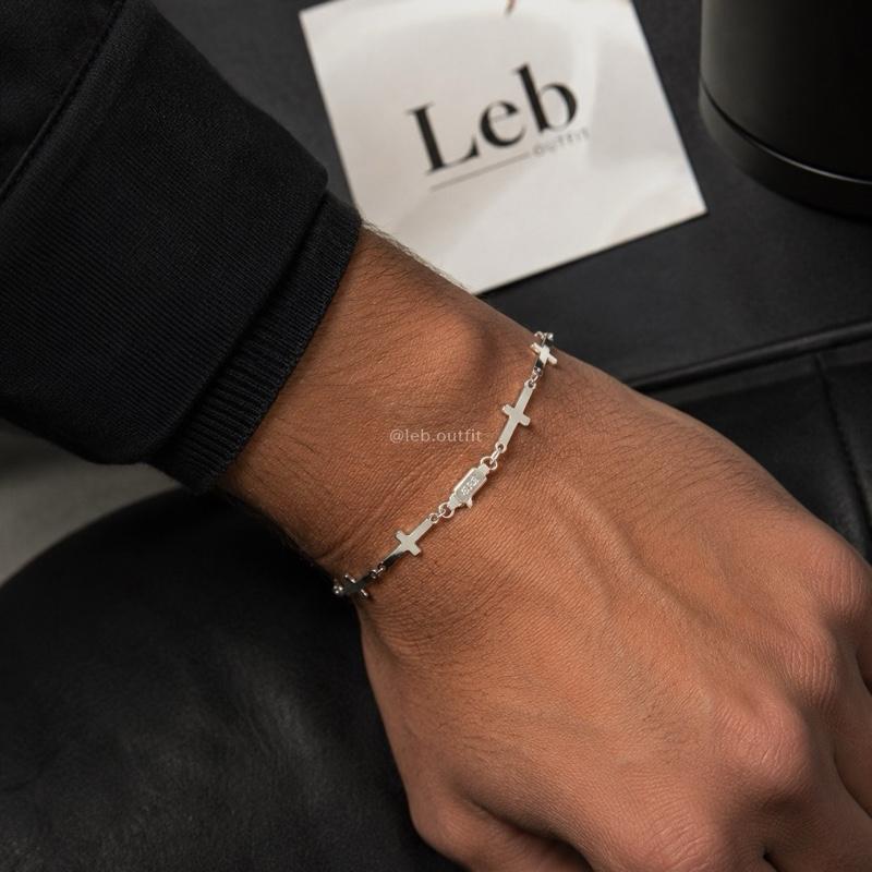 Pulseira prateada Elo Cruz com fecho gaveta